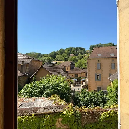 Historic Unesco Village Double Townhouse & Garden Le Buisson-de-Cadouin