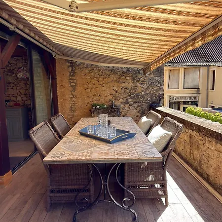 펜션 Historic Unesco Village Double Townhouse & Garden Le Buisson-de-Cadouin