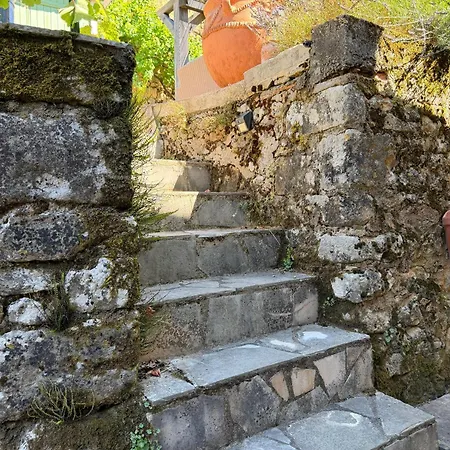펜션 Historic Unesco Village Double Townhouse & Garden Le Buisson-de-Cadouin